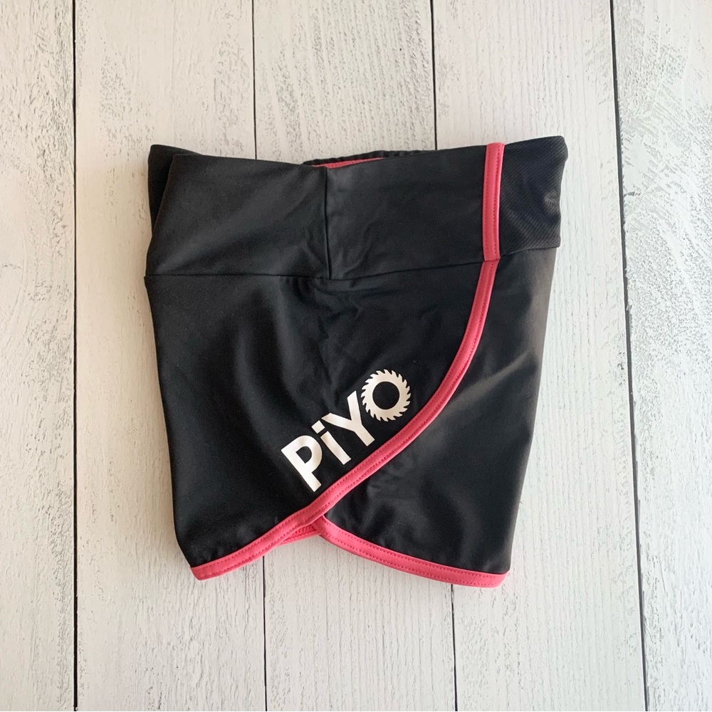 Beachbody PiYo Black Athletic Shorts with Pink Trim